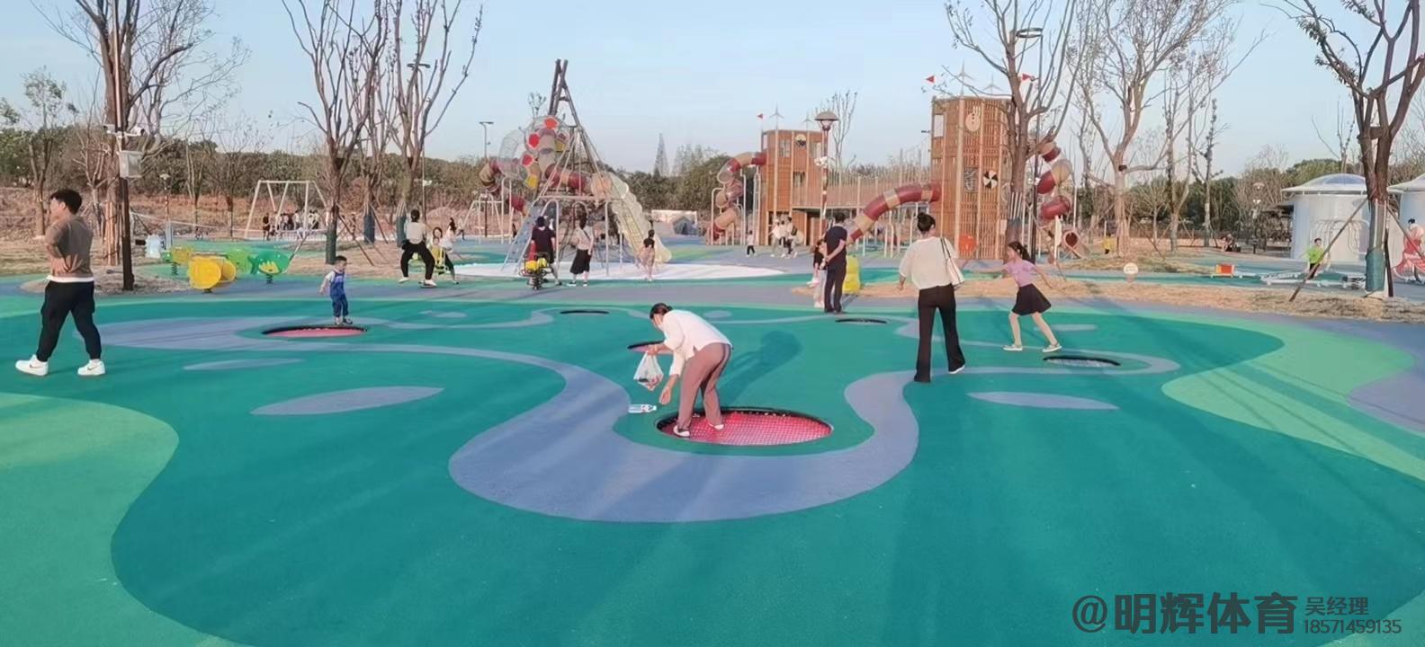 网站地图公园跑道是用什么材料做成的